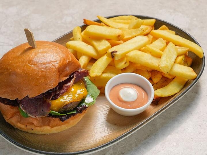 Onion Royale Burger